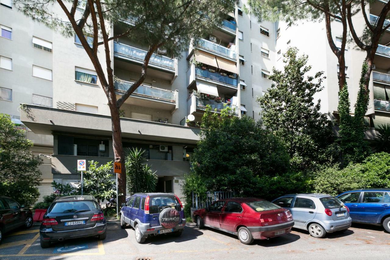 Vacanze Romane Bed and Breakfast Exterior foto