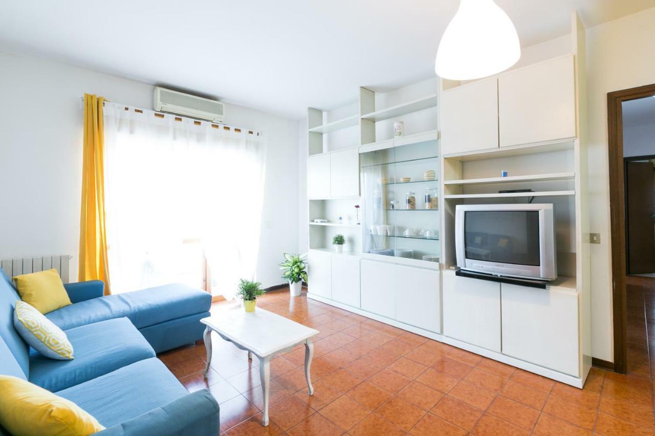 Vacanze Romane Bed and Breakfast Exterior foto